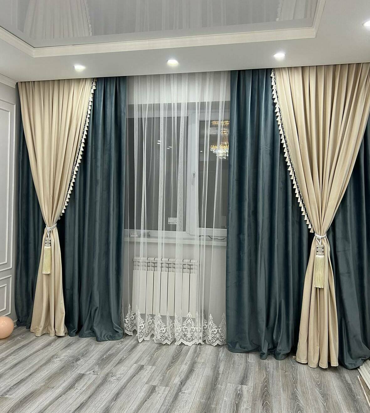 <span style="font-weight: bold;">ШТОРЫ В ЗАЛ жмите для просмотра</span>